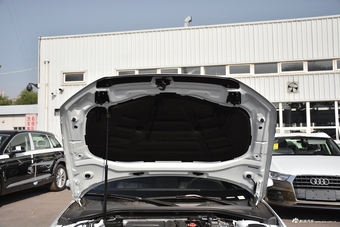 2018款奥迪A3 30周年型1.4T自动Limousine 35 TFSI风尚型