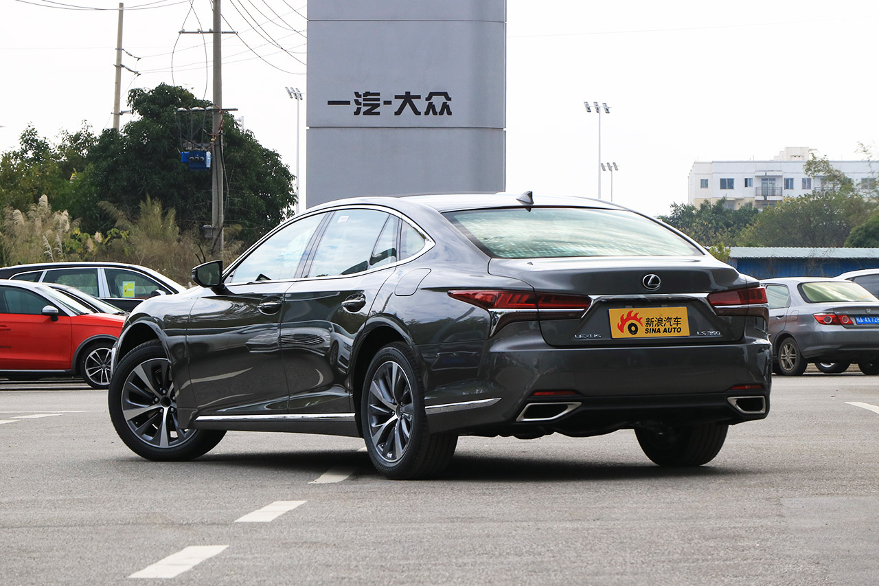 2018款雷克萨斯LS 3.5L自动350卓越版