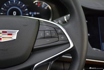 2017款CT6 2.0T自动28T领先型