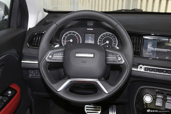 2017款哈弗H2s 1.5T自动豪华型 红标