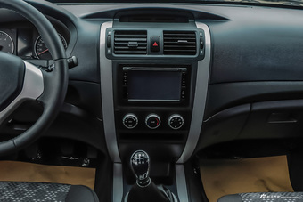 2016款 拓陆者 2.8T E5 柴油两驱精英版ISF2.8