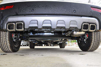 2016款哈弗H1 1.5L手动舒适型蓝标改款 钛白