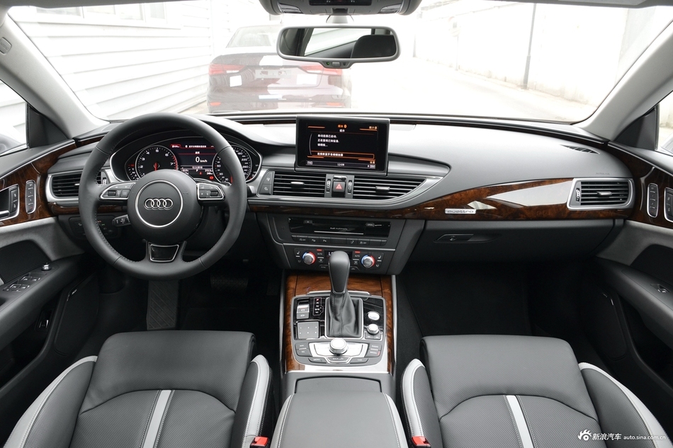 2018款奥迪A7 3.0T自动50TFSI quattro动感型