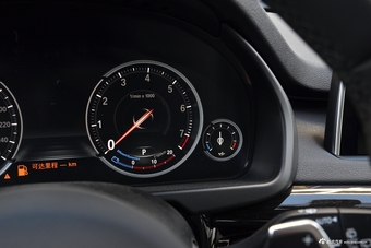 2018款宝马X5 3.0T 自动xDrive35i M运动豪华型