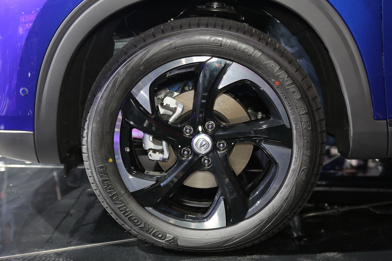 2018广州车展实拍：长安CS85