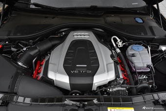 2018款奥迪A6L 3.0T自动30周年年型 45 TFSI quattro 运动型
