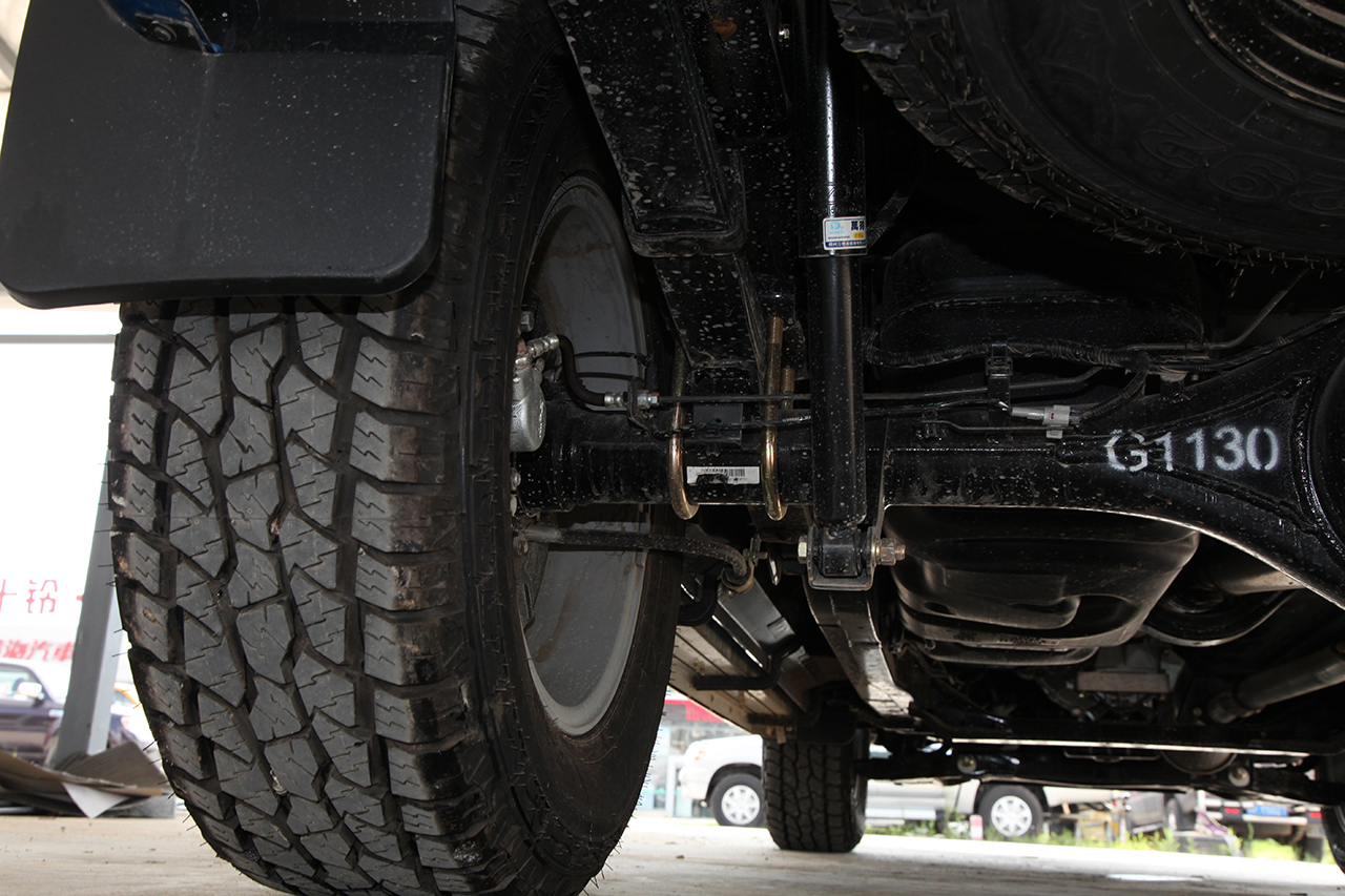 2018款领主2.5T手动柴油两驱豪华型