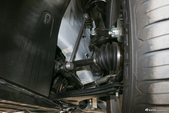 2018款宝沃BX7 2.0T自动28T四驱旗舰型5座