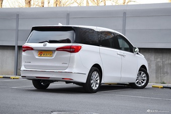 2017款GL8 2.0T自动 28T舒适型 白色