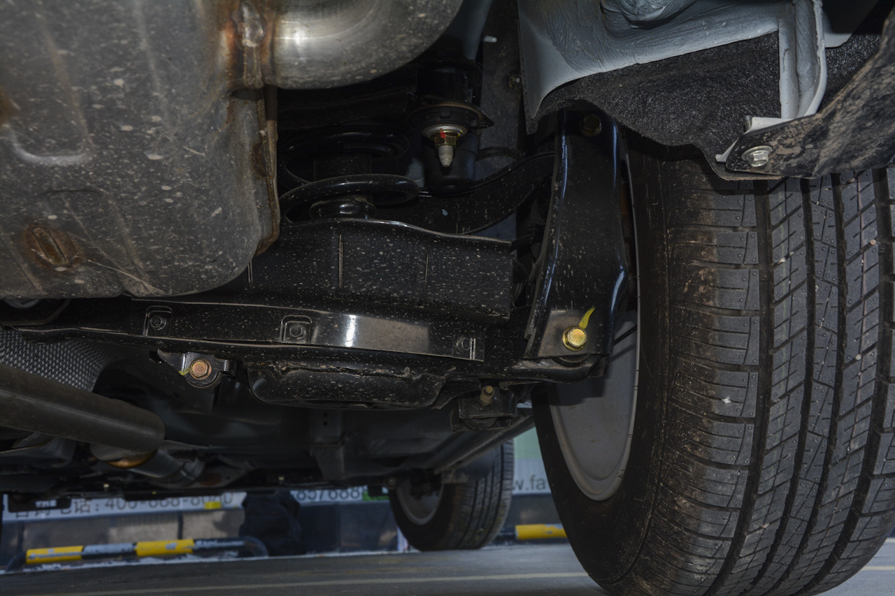 2017款奔腾X80 1.8T自动豪华型 