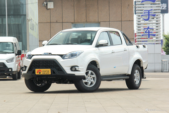 2017款域虎7 2.4T手动柴油两驱豪华版JX4D24A5L图片