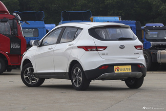 2016款骏派D60 1.8L自动尊贵型