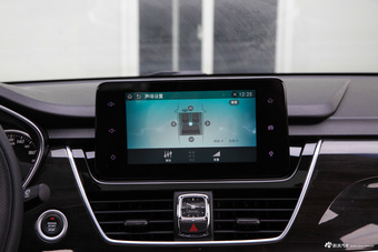 2017款宝骏560 1.5T DCT尊享型