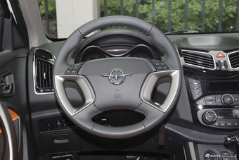 2017款海马S5强动力版1.5T自动豪华型