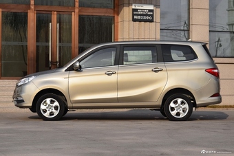 2017款伽途im6 1.5L手动智臻型