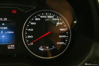 2018款瑞风M4 HB混合动力豪华型