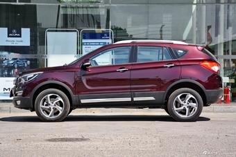 2017款海马S5强动力版1.6L手动舒适型