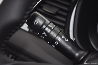  2017款起亚K4 1.6T自动T-GLS Special