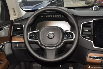 2018款沃尔沃XC90升级版 2.0T自动 T6智尊版