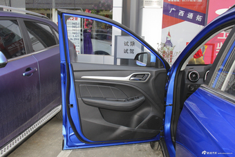 2017款名爵ZS 1.5L手动豪华版