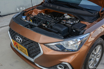 2017款悦动1.6L手动悦值版GLS