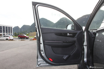 2016款北汽幻速S3 1.5L手动豪华型（国五）