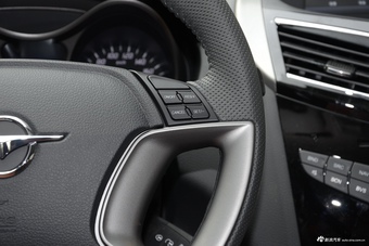 2016款海马S5 1.5T自动创享版