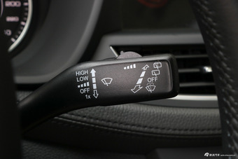 2016款宝沃BX7 2.0T自动两驱精英版28T