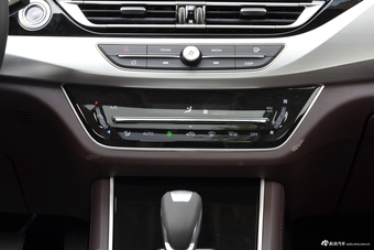 2018款睿骋CC1.5T自动尊雅型