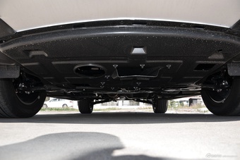 2016款DX7 1.5T自动白骑饰