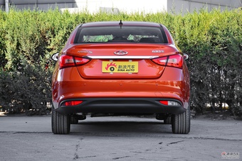 2017款艾瑞泽5 1.5L自动尊贵版