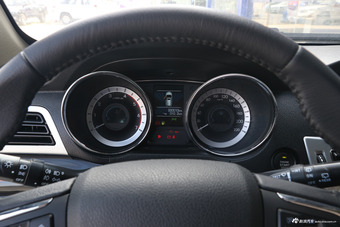 2017款揽福1.9T手动柴油两驱旗舰版5座