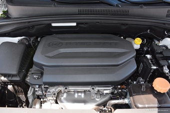 2018款宝骏360 1.5L自动豪华型