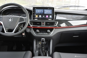 2017款伽途im8 1.5L手动智炫型