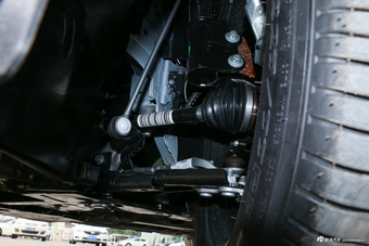 2017款标致5008 1.6T自动350THP精英版5座