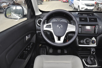 2016款幻速H2E 1.5L手动精英型