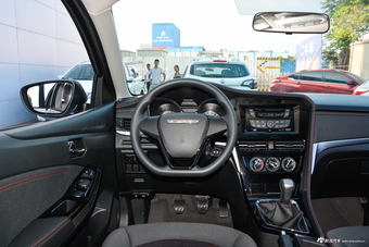 2018款启辰T70 1.6L手动睿趣版