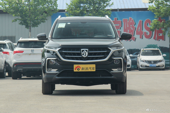 2018款宝骏530 1.5T手动尊贵型