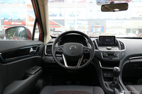 2017款风神AX5 1.4T手动趣尚型