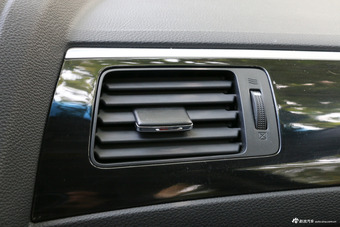 2017款思铂睿2.4L自动豪华版