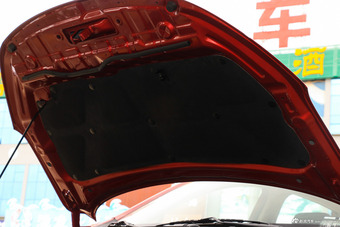 2017款风神AX5 1.4T手动趣尚型