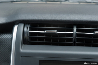 2018款欧尚X70A 1.5L手动舒适型