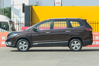 2017款比速T5 1.5T手动豪华型