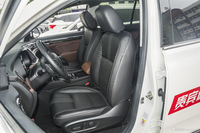 2017款传祺GS8 2.0T自动四驱至尊版320T