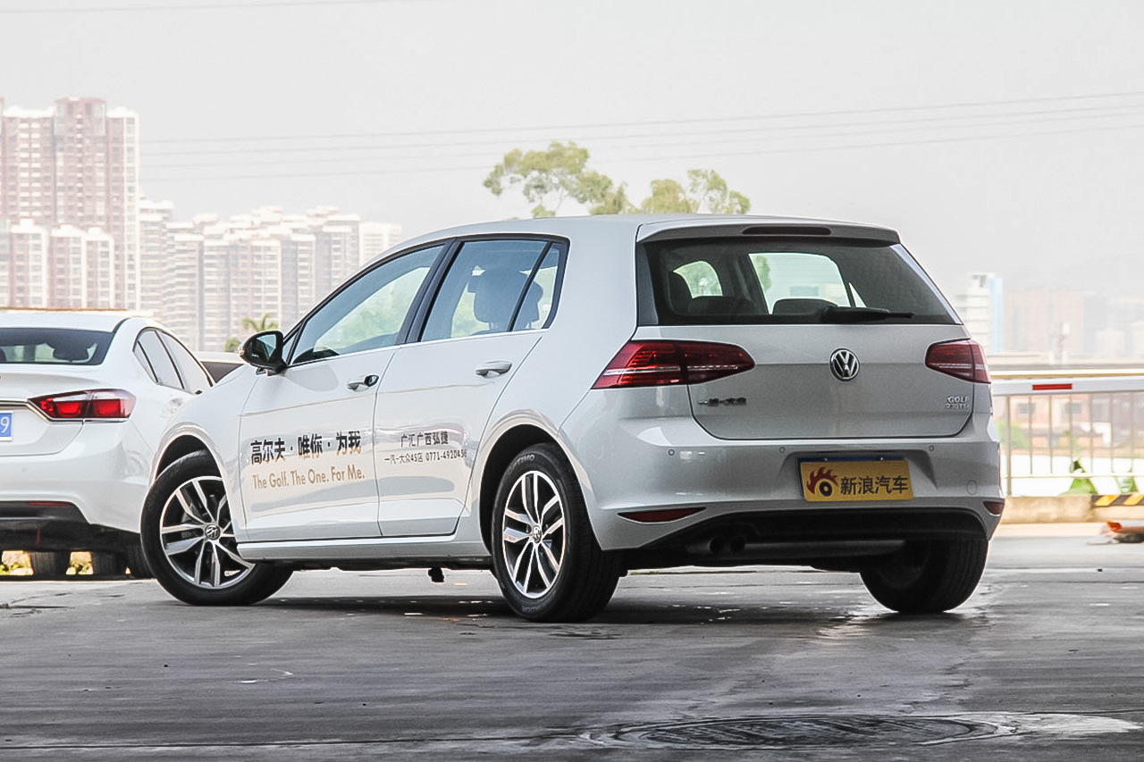 2016款高尔夫1.4T自动豪华型