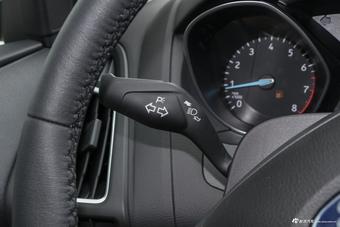 2018款福克斯三厢1.6L自动风尚型智行版