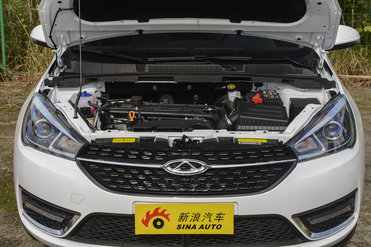 2017款艾瑞泽5 1.5L手动领潮版图片