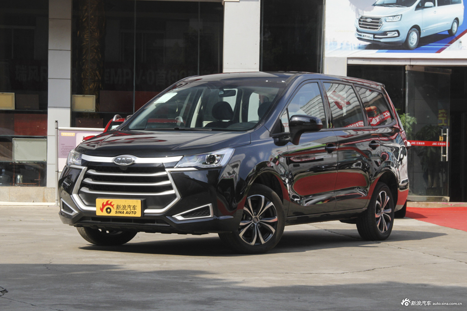 2018款瑞风R3 1.6L手动豪华型