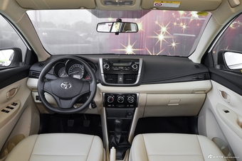 2017款威驰FS 1.3L手动锋锐版图片