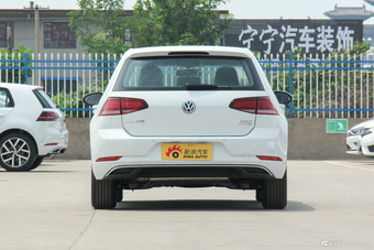 2018款高尔夫1.4T自动舒适型230TSI